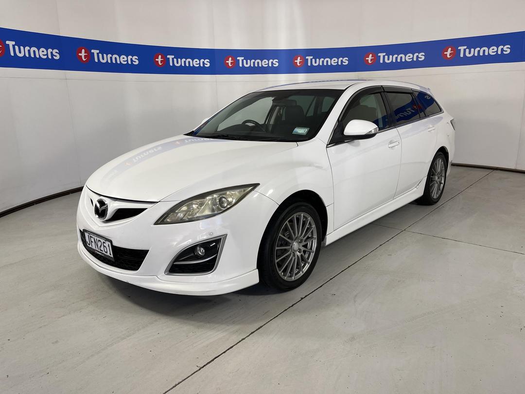 Photo '4' of Mazda Atenza