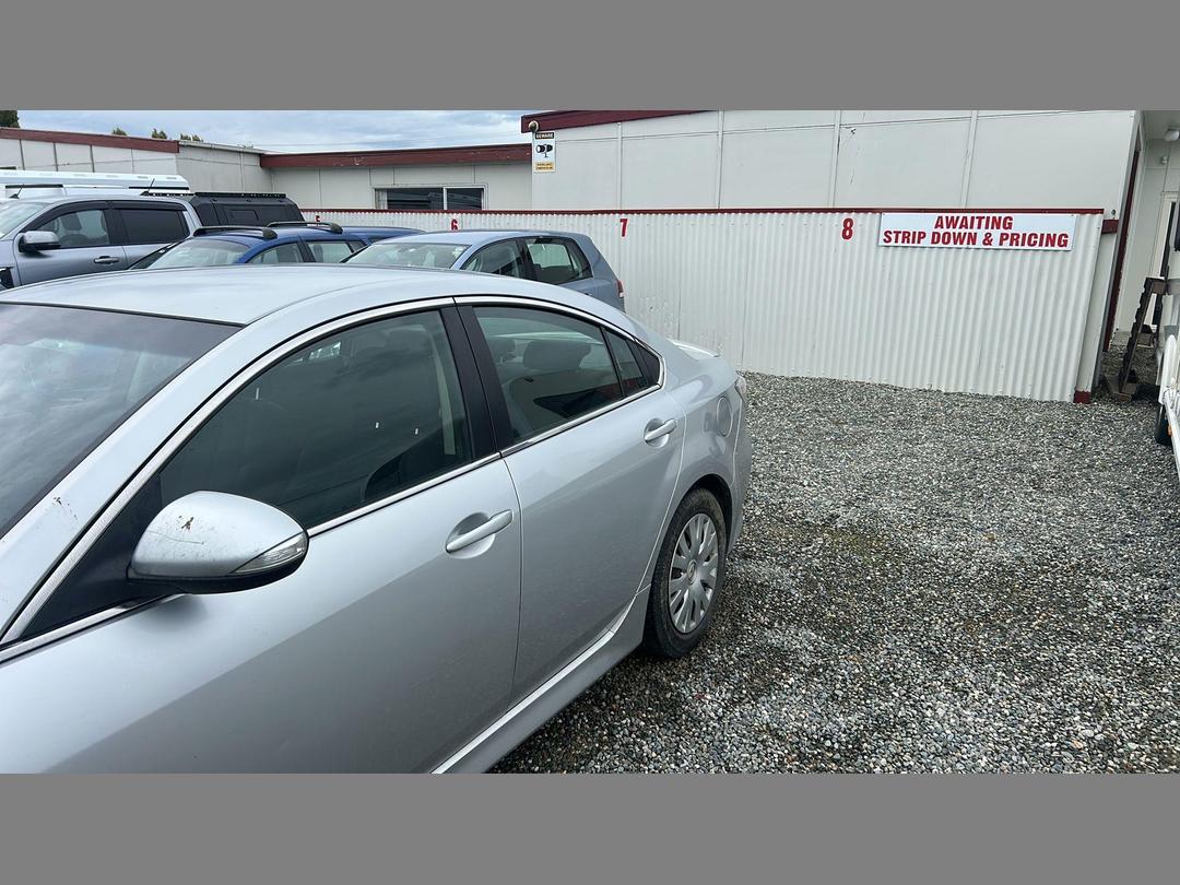 Photo '4' of Mazda Atenza