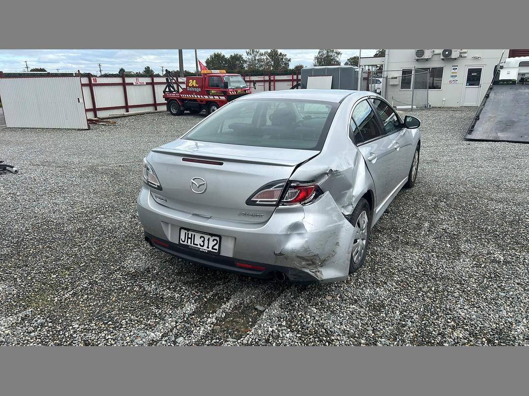 Photo '7' of Mazda Atenza