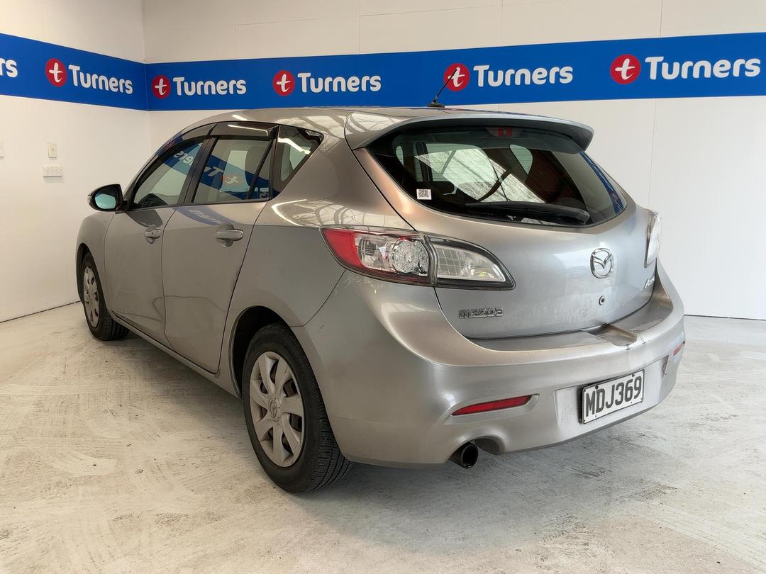 Photo '4' of Mazda Axela