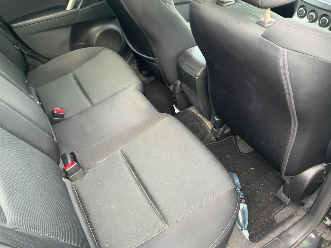 Photo '11' of Mazda Axela