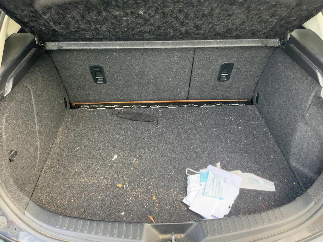 Photo '12' of Mazda Axela