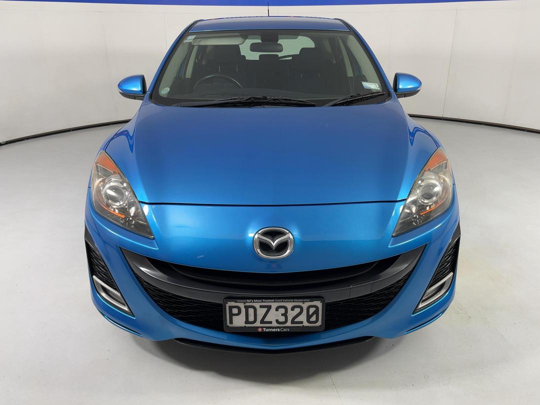 Photo '2' of Mazda Axela