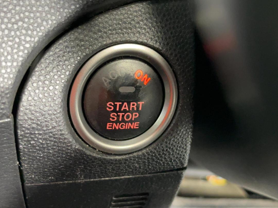 Photo '27' of Mazda Axela