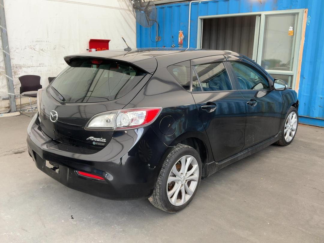 Photo '19' of Mazda Axela Photo '19' of Mazda Axela