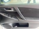 Thumbnail '8' of Mazda Axela