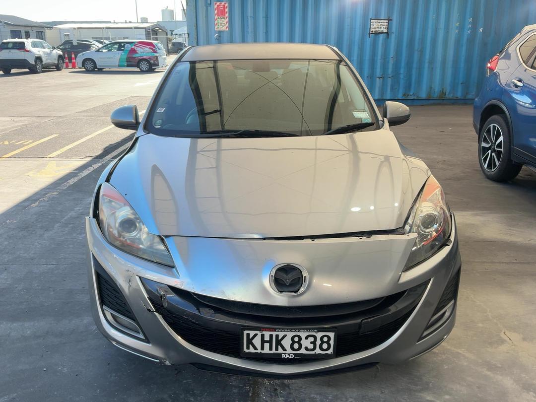 Photo '2' of Mazda Axela