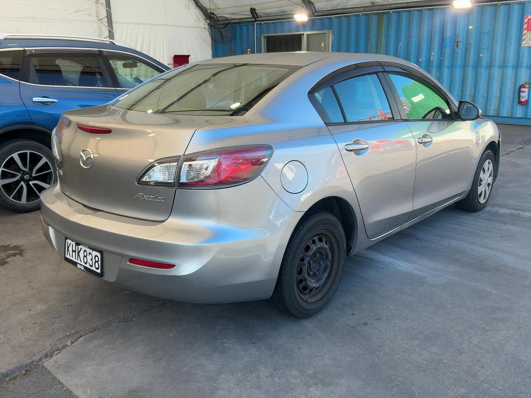 Photo '6' of Mazda Axela