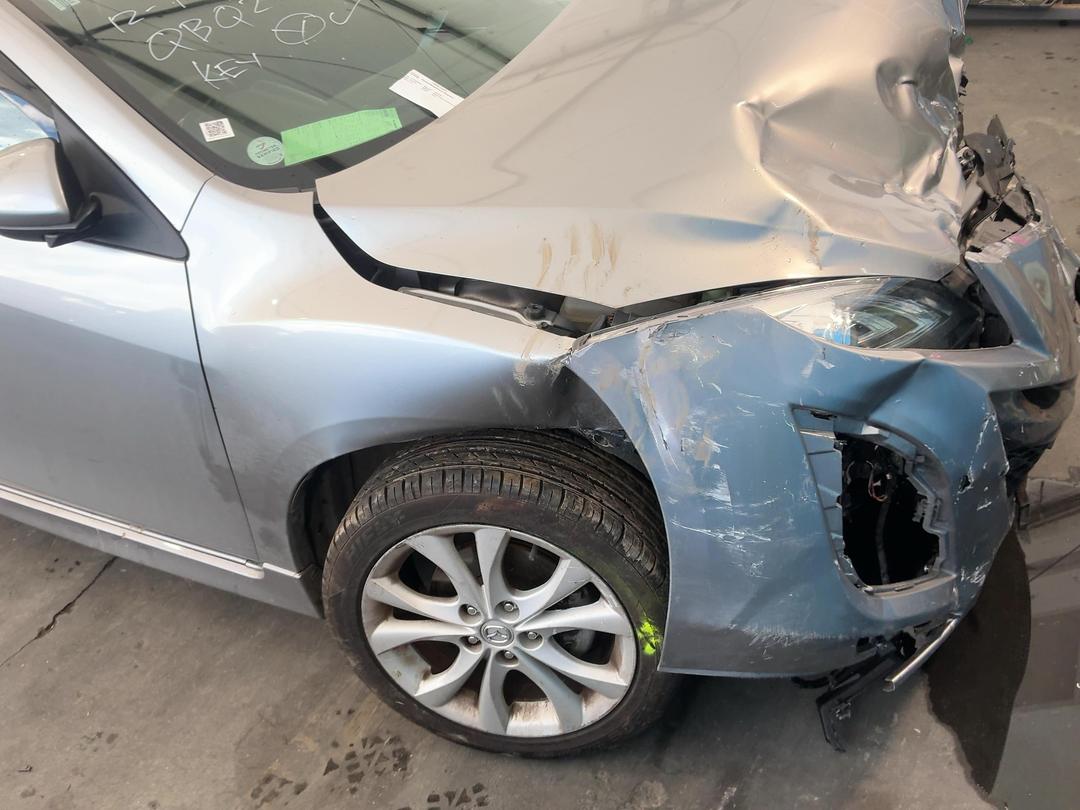 Photo '2' of Mazda Axela
