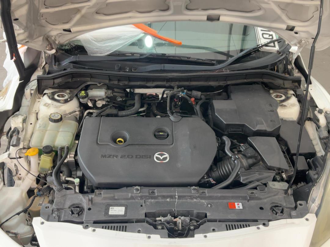 Photo '16' of Mazda Axela Photo '16' of Mazda Axela