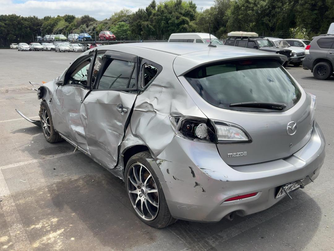 Photo '3' of Mazda Axela Photo '3' of Mazda Axela