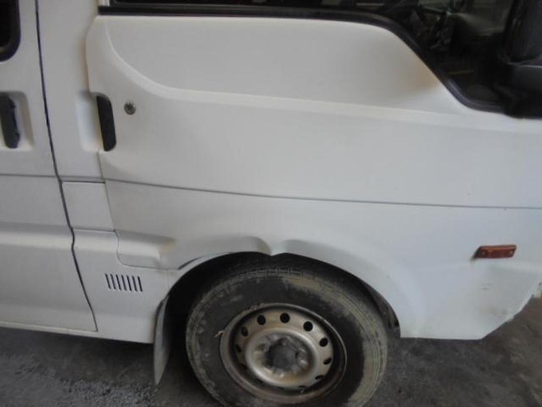 Photo '13' of Mazda Bongo Photo '13' of Mazda Bongo