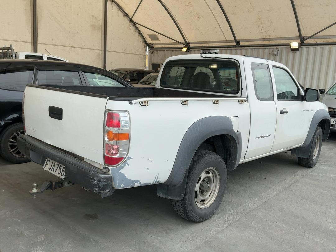 Photo '3' of Mazda Bt-50 C/Plus W/S Photo '3' of Mazda Bt-50 C/Plus W/S