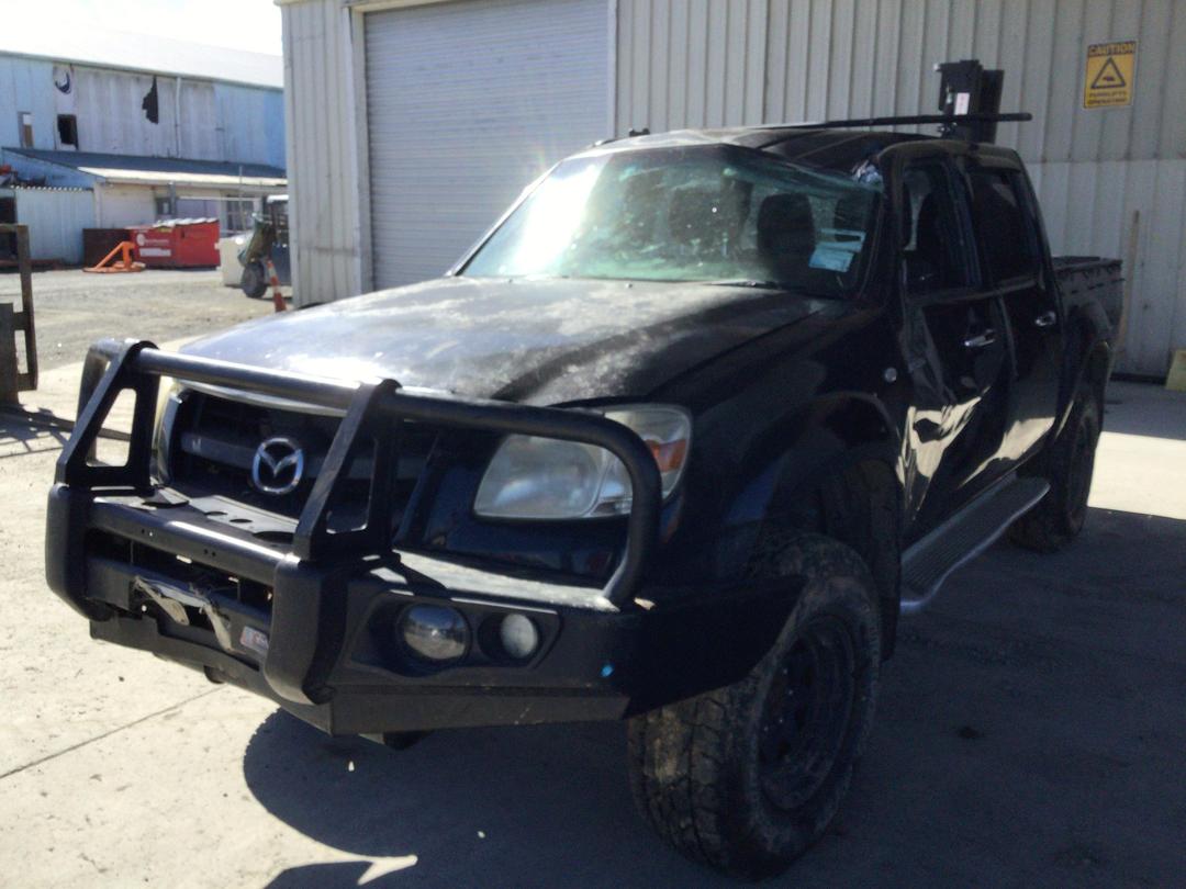 Photo '3' of Mazda Bt-50 D/CAB W/S SDX Photo '3' of Mazda Bt-50 D/CAB W/S SDX