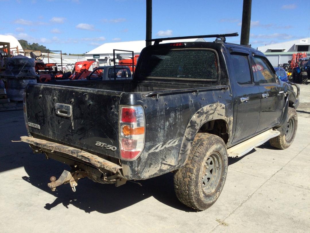 Photo '6' of Mazda Bt-50 D/CAB W/S SDX Photo '6' of Mazda Bt-50 D/CAB W/S SDX