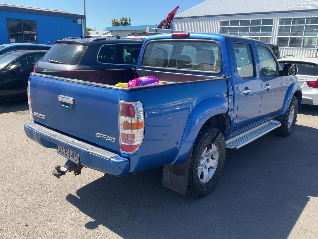 Photo '6' of Mazda Bt-50 D/C W/S SDX Photo '6' of Mazda Bt-50 D/C W/S SDX