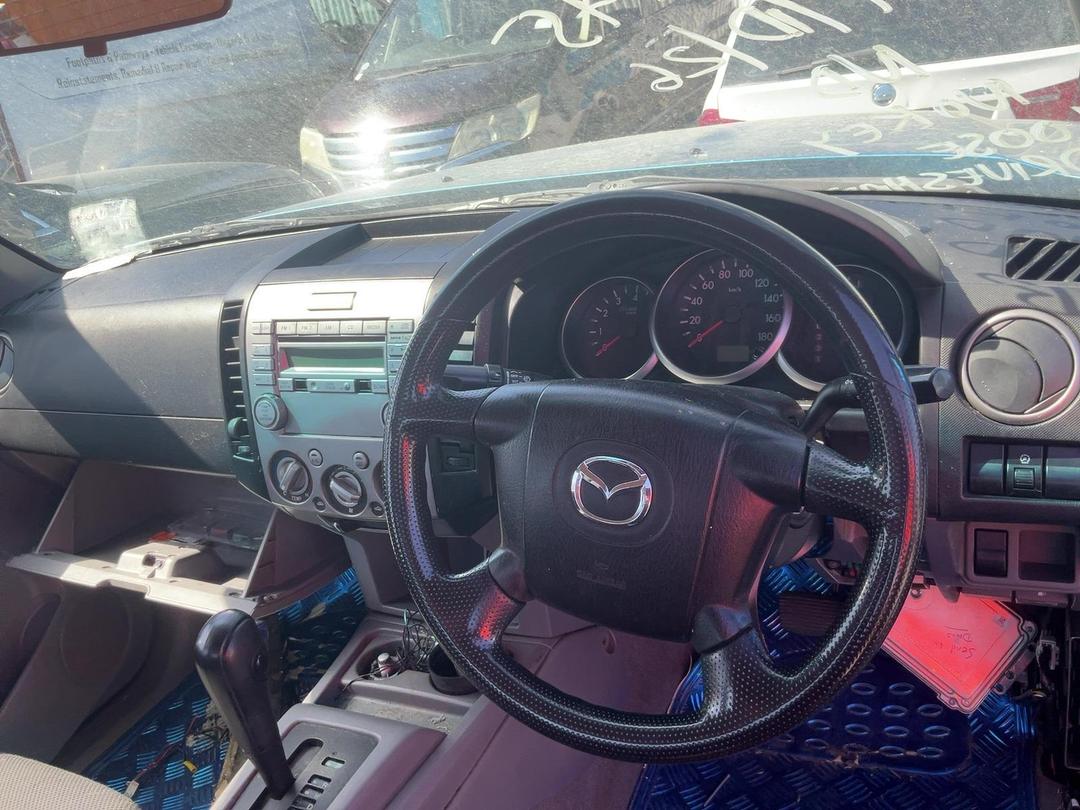 Photo '21' of Mazda Bt-50 D/C W/S SDX Photo '21' of Mazda Bt-50 D/C W/S SDX