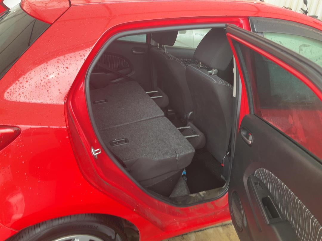 Photo '8' of Mazda Demio