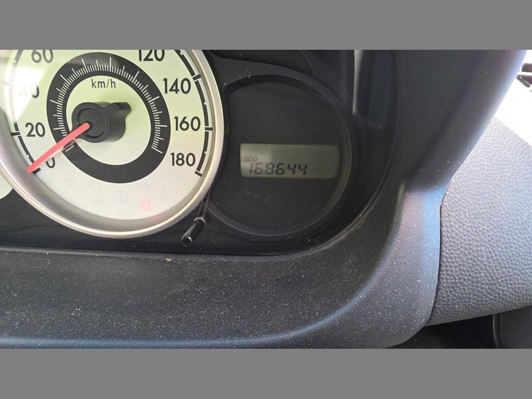 Photo '9' of Mazda Demio Photo '9' of Mazda Demio