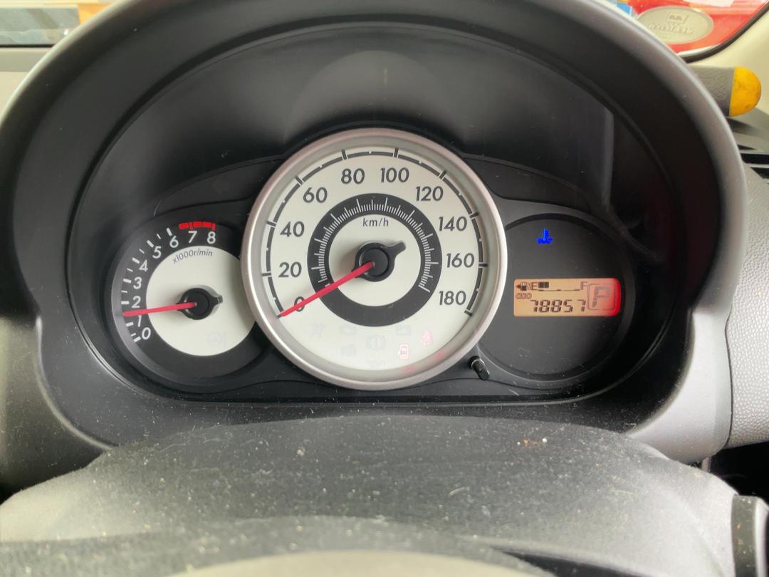 Photo '16' of Mazda Demio Photo '16' of Mazda Demio