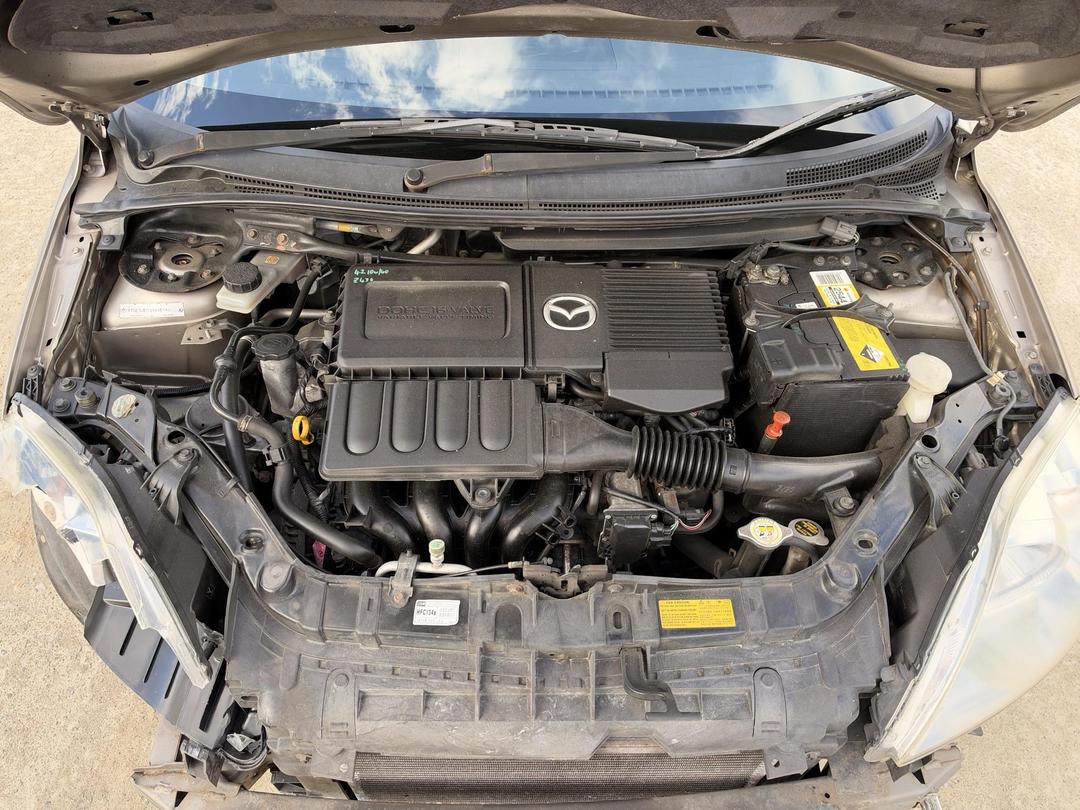 Photo '15' of Mazda Demio Photo '15' of Mazda Demio