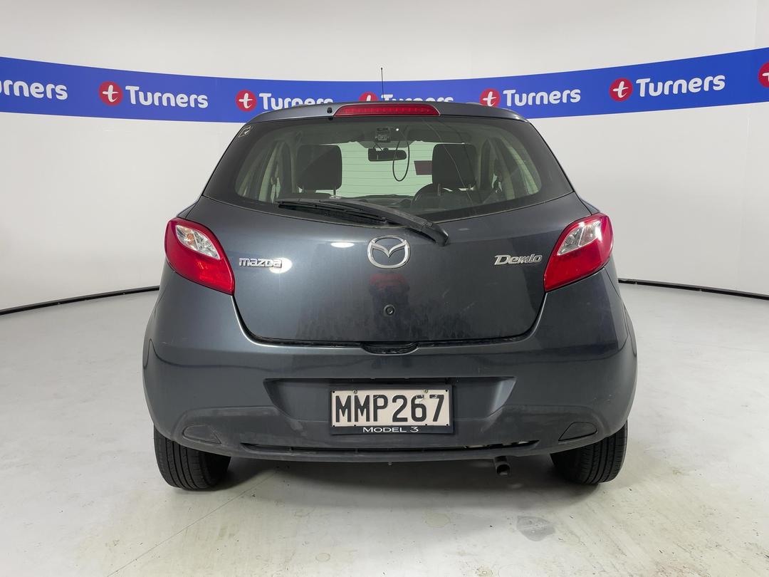 Photo '5' of Mazda Demio