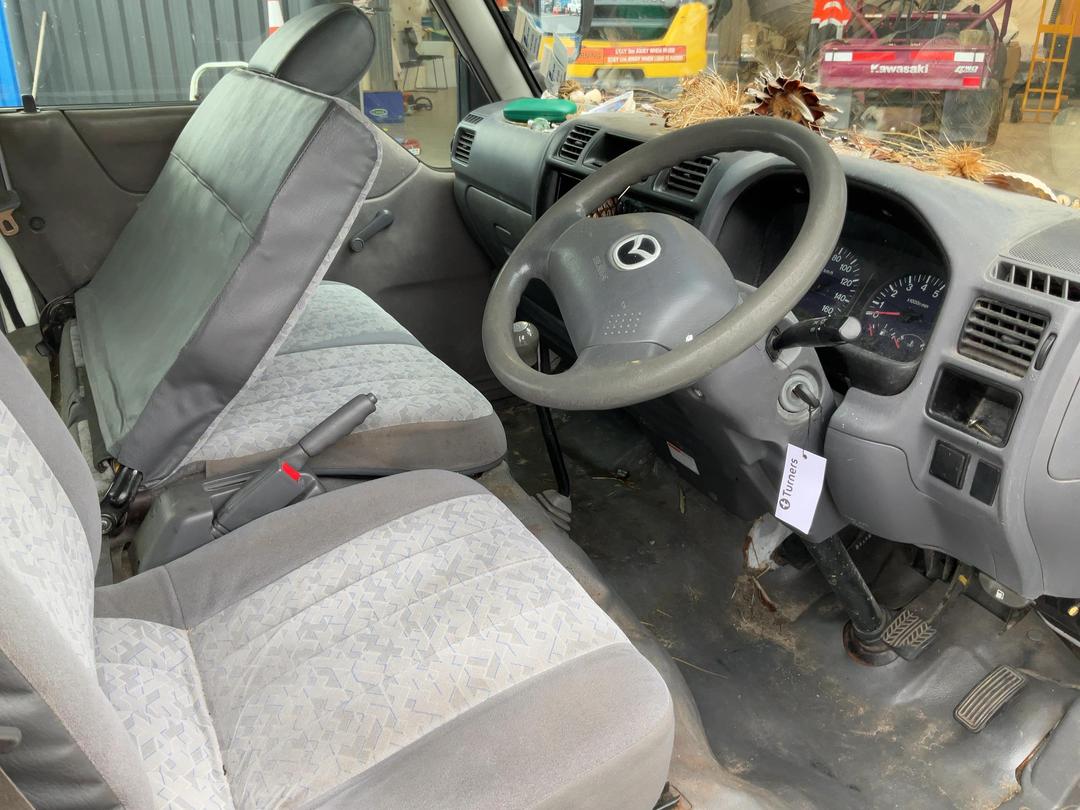 Photo '19' of Mazda E2000 LWB EGI