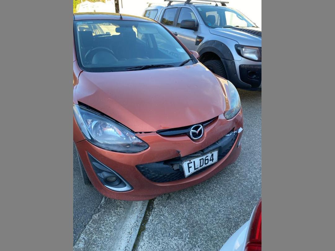 Photo '2' of Mazda Mazda2 Sport Photo '2' of Mazda Mazda2 Sport