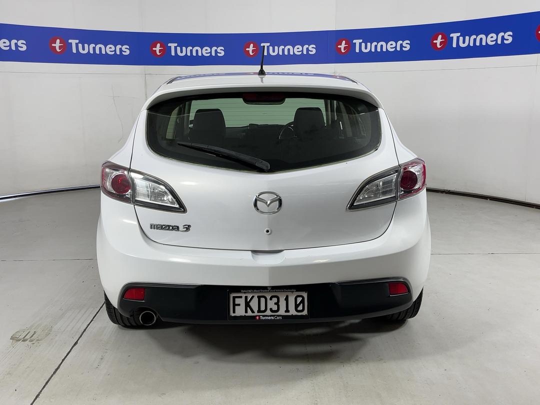 Photo '6' of Mazda Mazda3