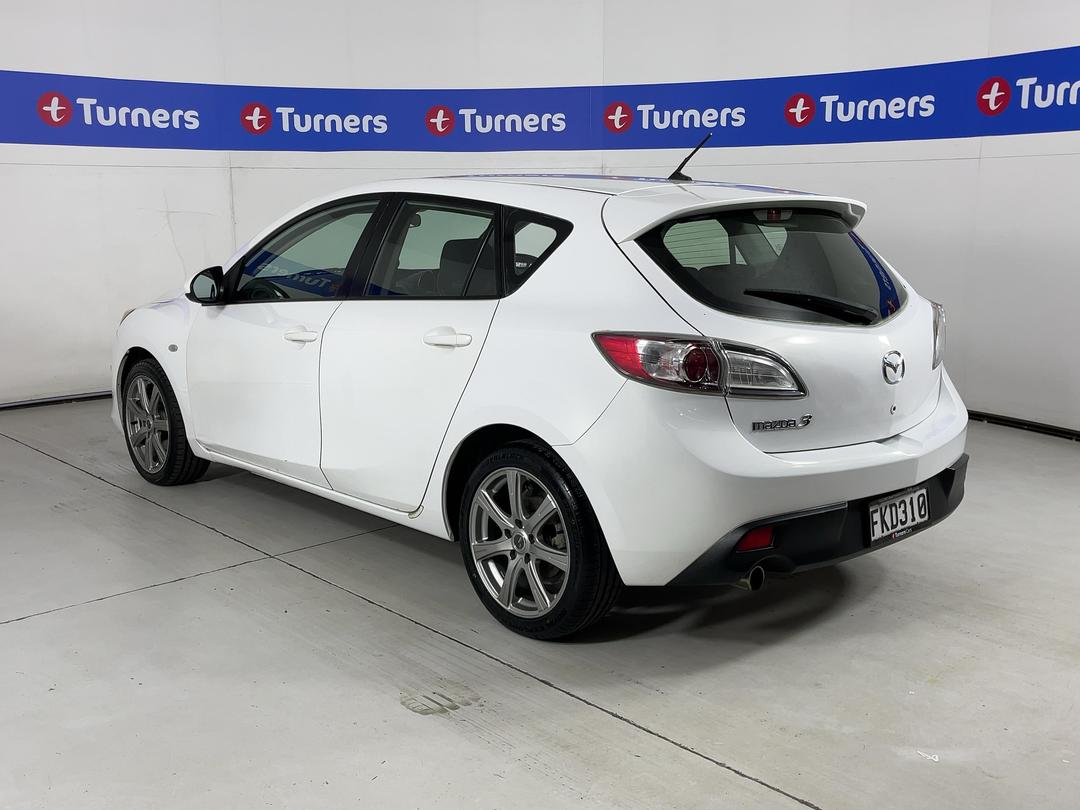 Photo '5' of Mazda Mazda3