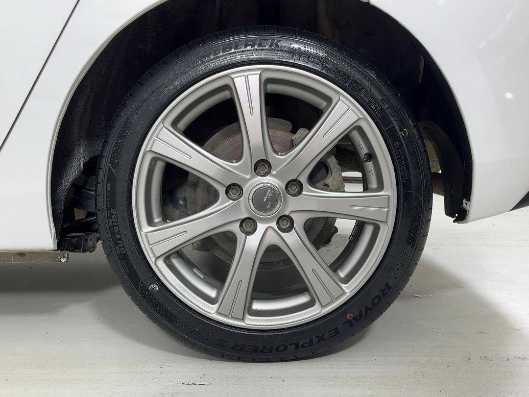 Photo '11' of Mazda Mazda3