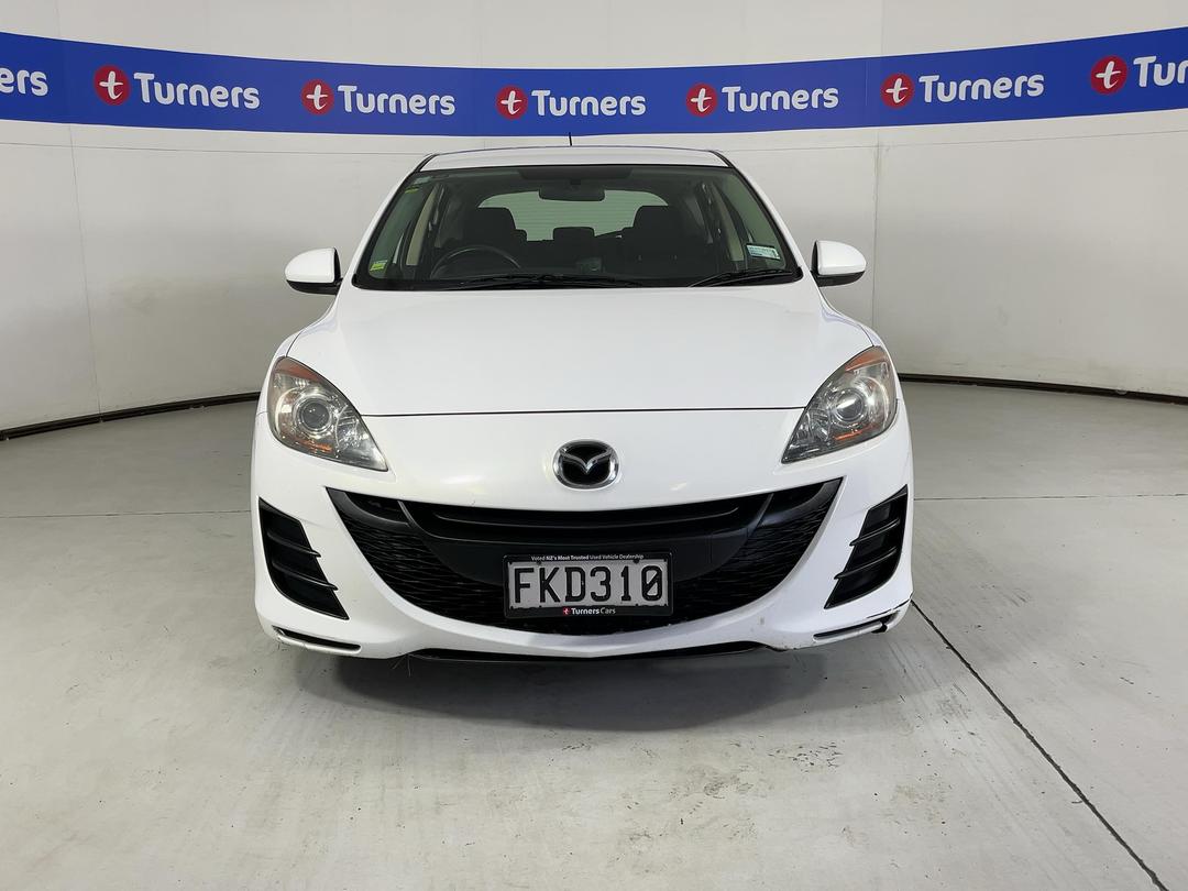 Photo '2' of Mazda Mazda3