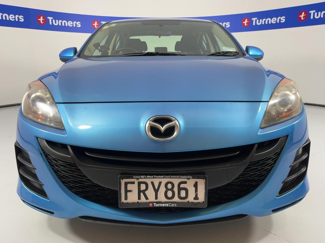 Photo '2' of Mazda Mazda3