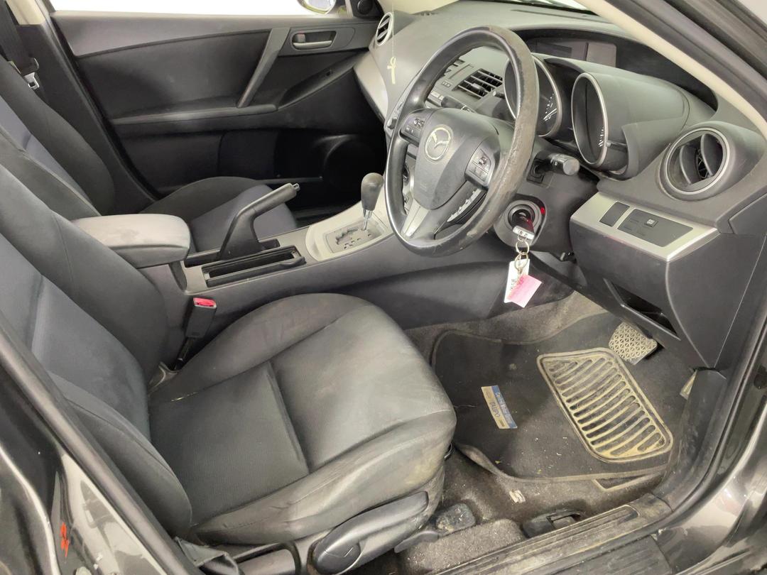 Photo '14' of Mazda Mazda3 GSX Photo '14' of Mazda Mazda3 GSX