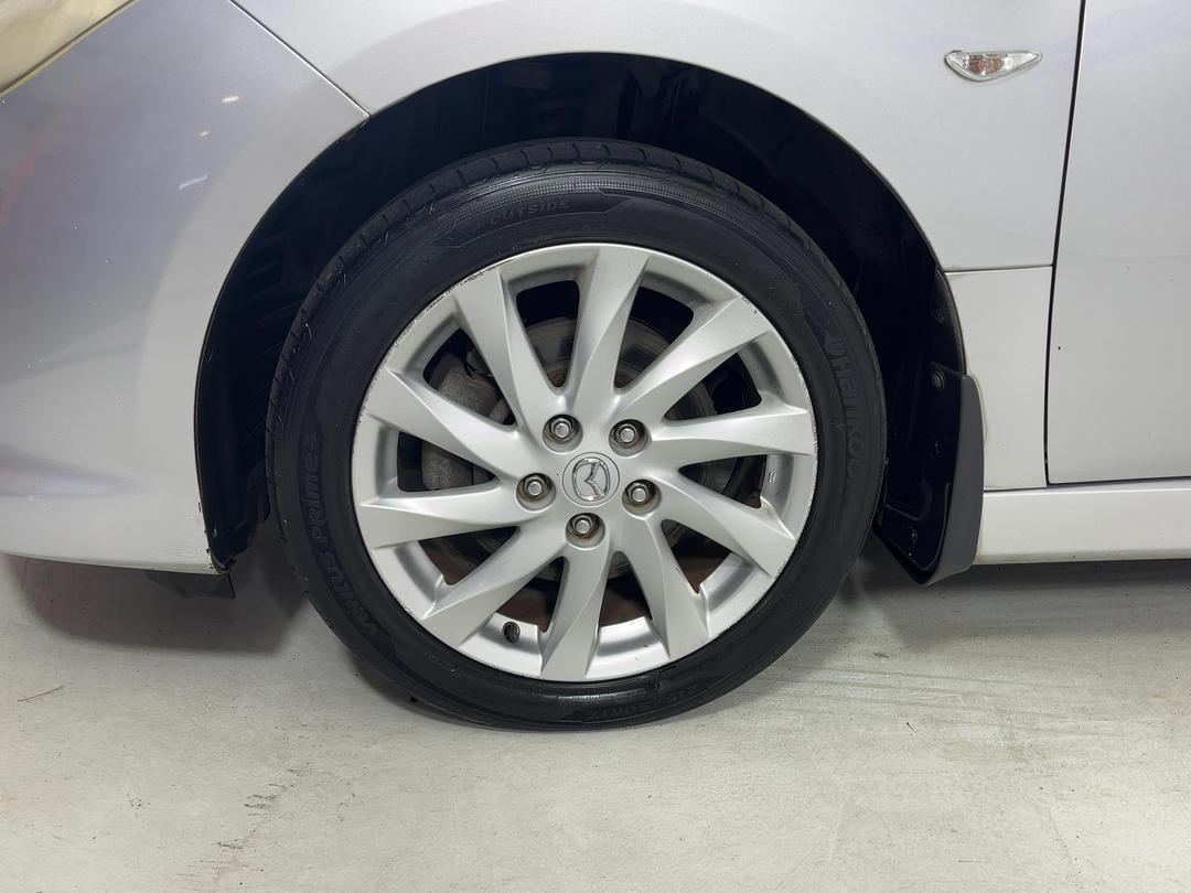 Photo '10' of Mazda Mazda6