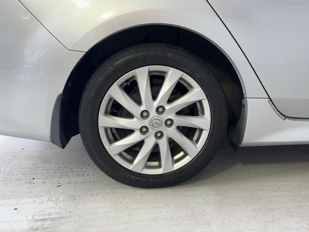 Photo '12' of Mazda Mazda6