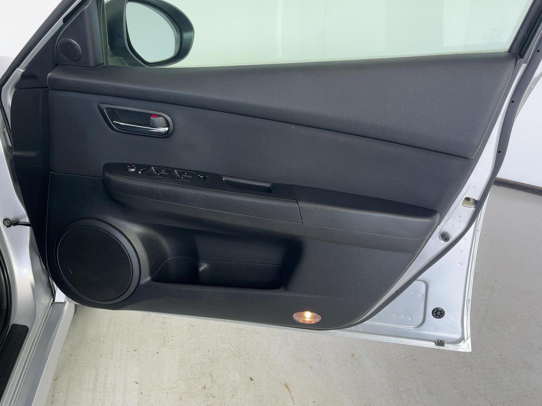 Photo '15' of Mazda Mazda6