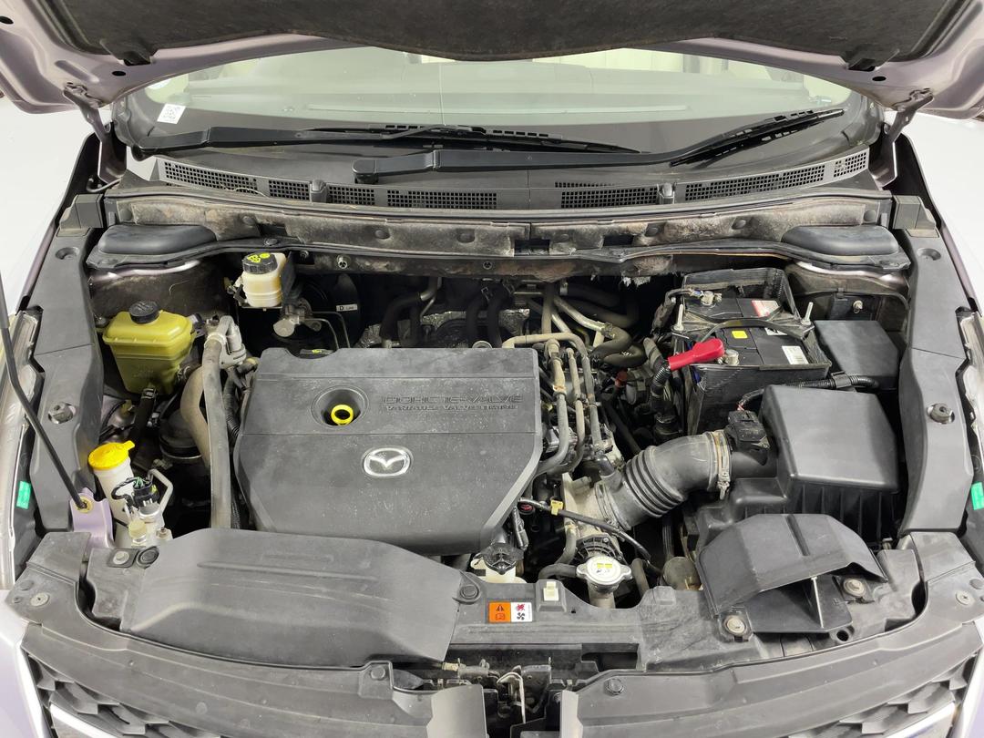Photo '13' of Mazda MPV