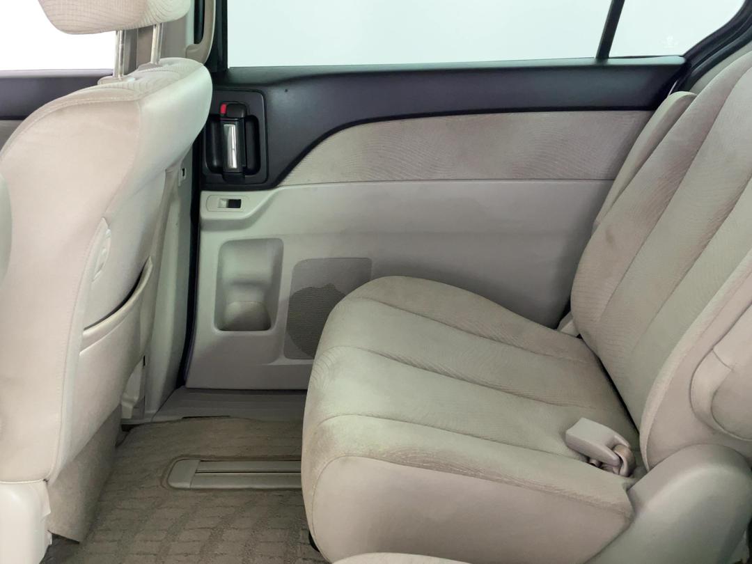 Photo '19' of Mazda MPV