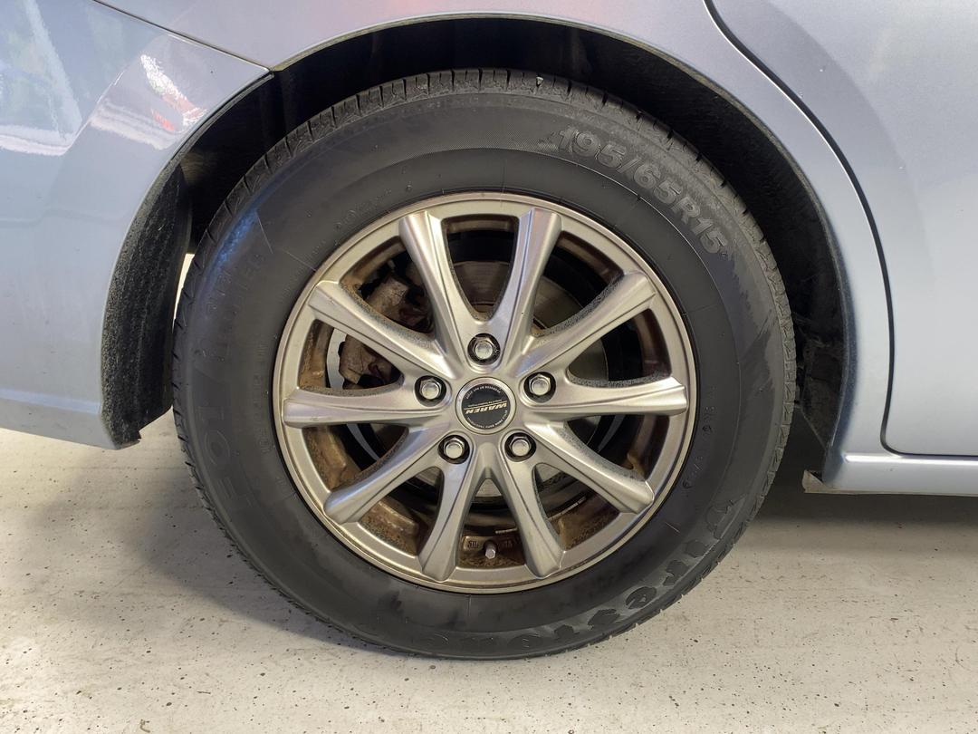Photo '12' of Mazda Premacy