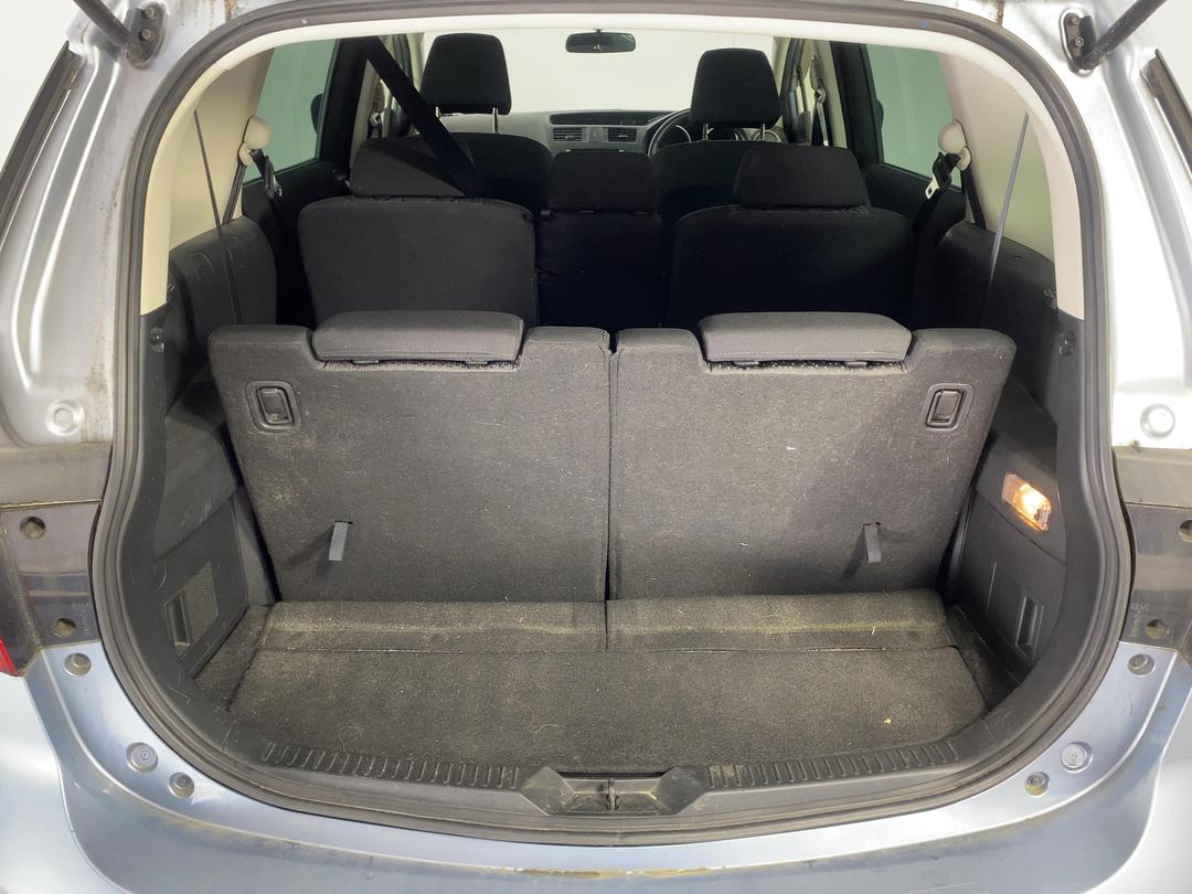 Photo '14' of Mazda Premacy