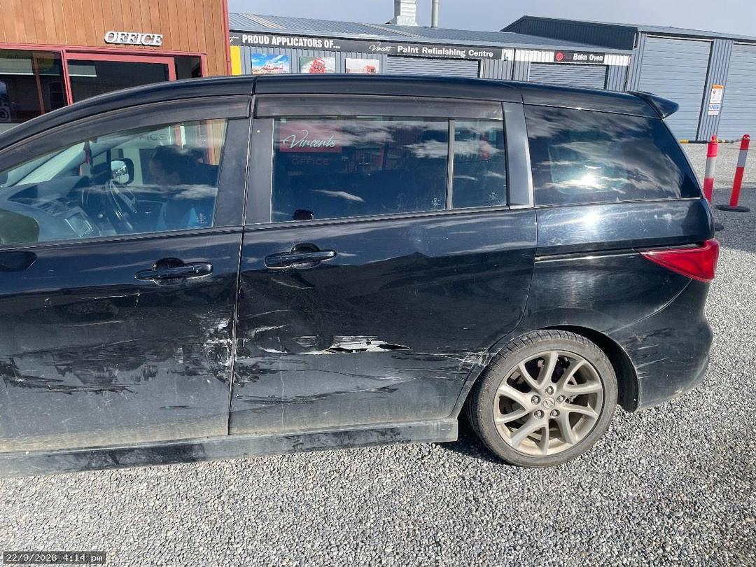 Photo '14' of Mazda Premacy