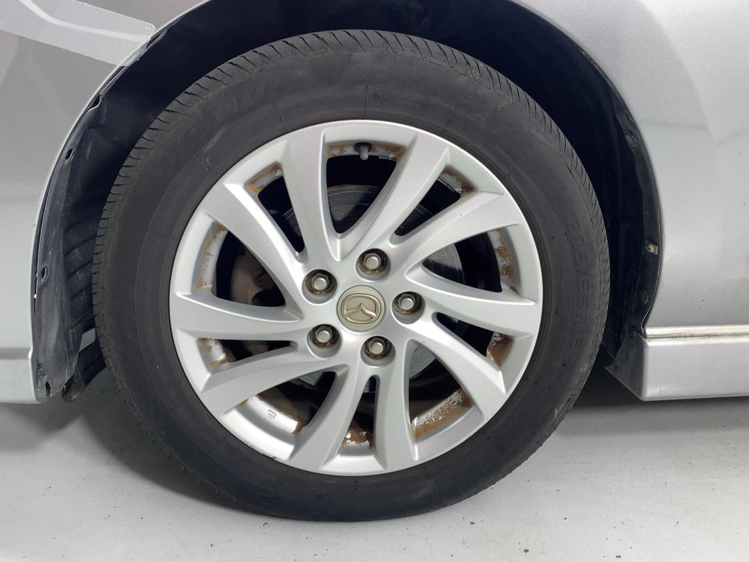 Photo '10' of Mazda Premacy