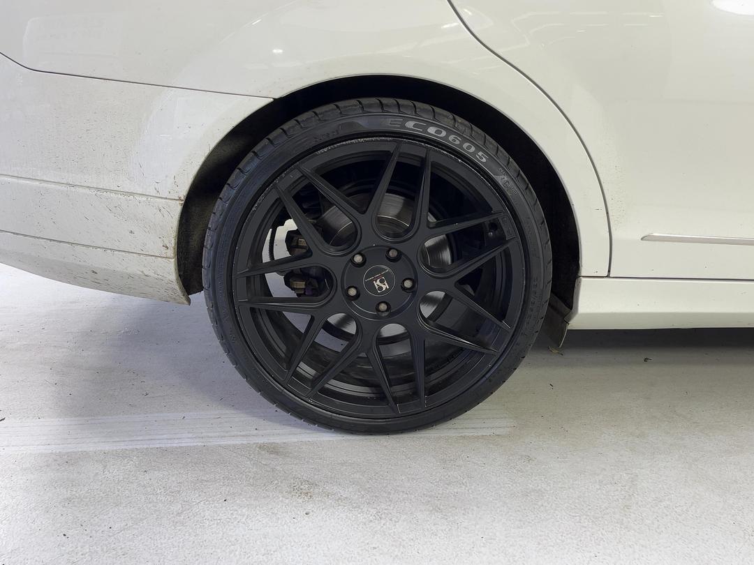 Photo '12' of Mercedes-Benz C-Class
