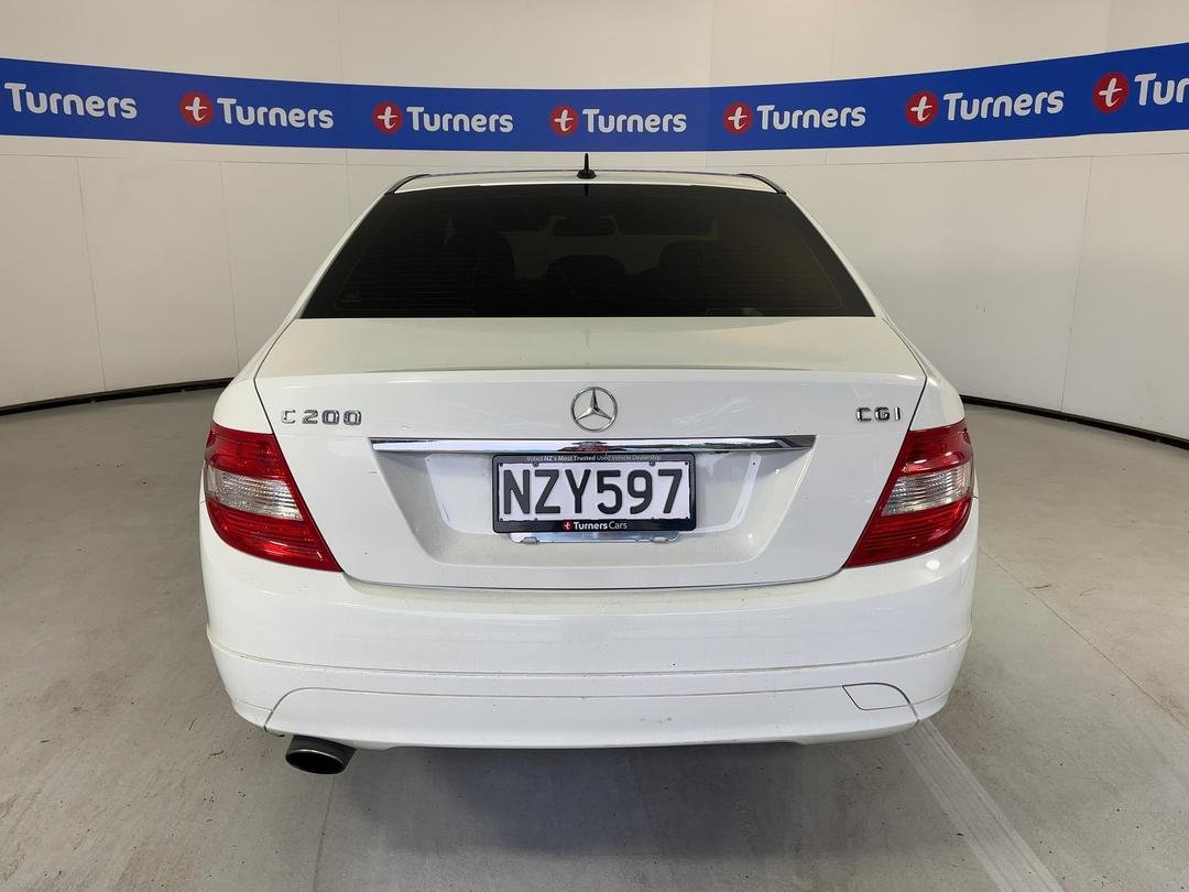 Photo '6' of Mercedes-Benz C-Class