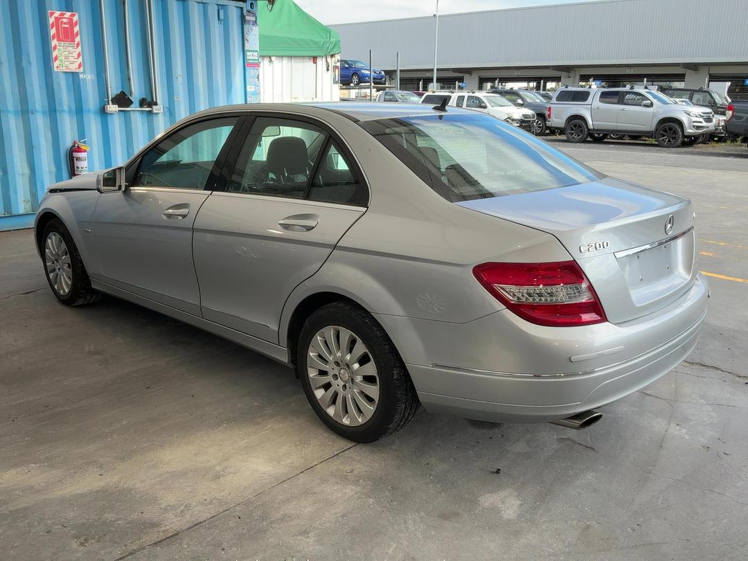 Photo '9' of Mercedes-Benz C200