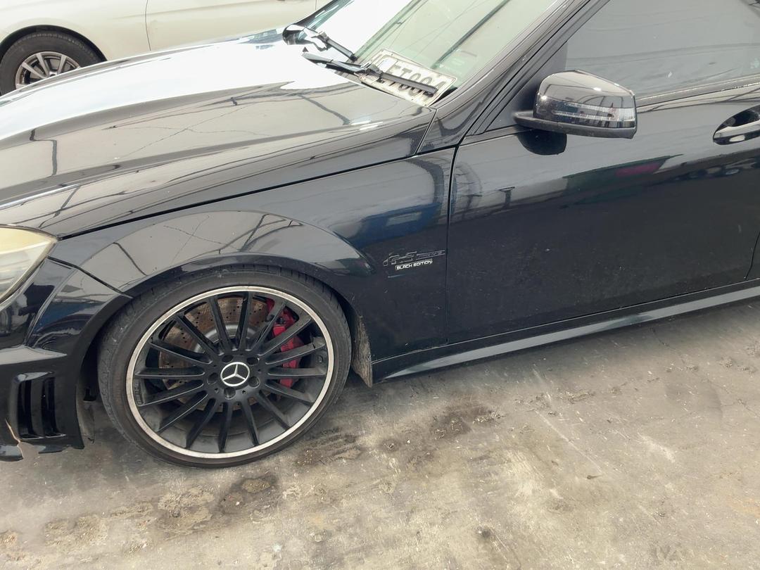 Photo '9' of Mercedes-Benz C63 AMG Photo '9' of Mercedes-Benz C63 AMG