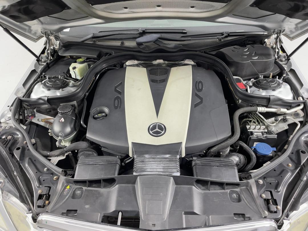 Photo '5' of Mercedes-Benz E-Class E350 Bluetec Photo '5' of Mercedes-Benz E-Class E350 Bluetec