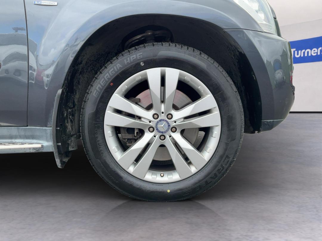 Photo '9' of Mercedes-Benz GL-Class