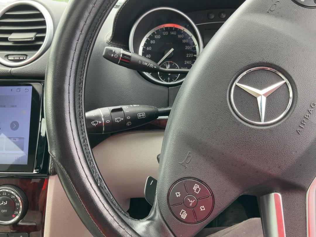 Photo '26' of Mercedes-Benz GL-Class